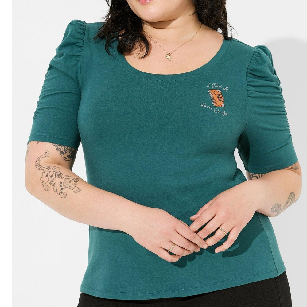 New Torrid 3 (3X) Disney Halloween Hocus Pocus Spell On You Punk Gothic Foxy Top